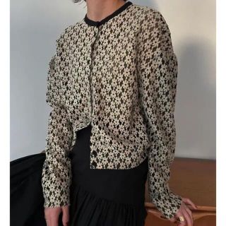 ステュディオス(STUDIOUS)のCLANE / 3D FLOWER LACE CARDIGAN(カーディガン)