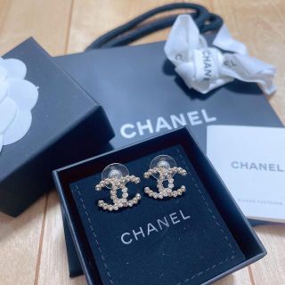 シャネル(CHANEL)のCHANEL  ゴールドピアス(ピアス)