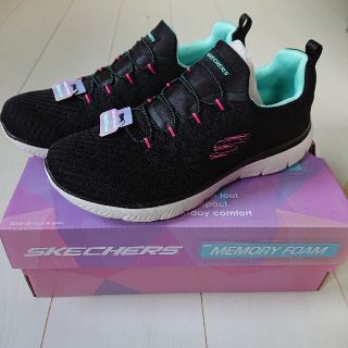 スケッチャーズ(SKECHERS)のスケッチャーズ 軽量スニーカー 新品！格安！(スニーカー)