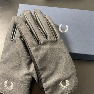 フレッドペリー(FRED PERRY)のフレッドペリー FREDPERRY 手袋 グローブ レザー 美品(手袋)