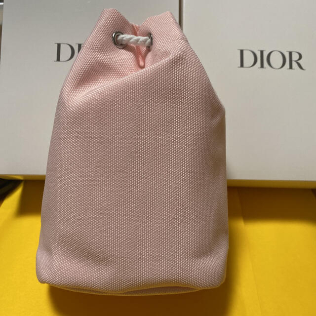 Dior(ディオール)のディオール♡カプチュールトータルノベルティ巾着 レディースのファッション小物(ポーチ)の商品写真