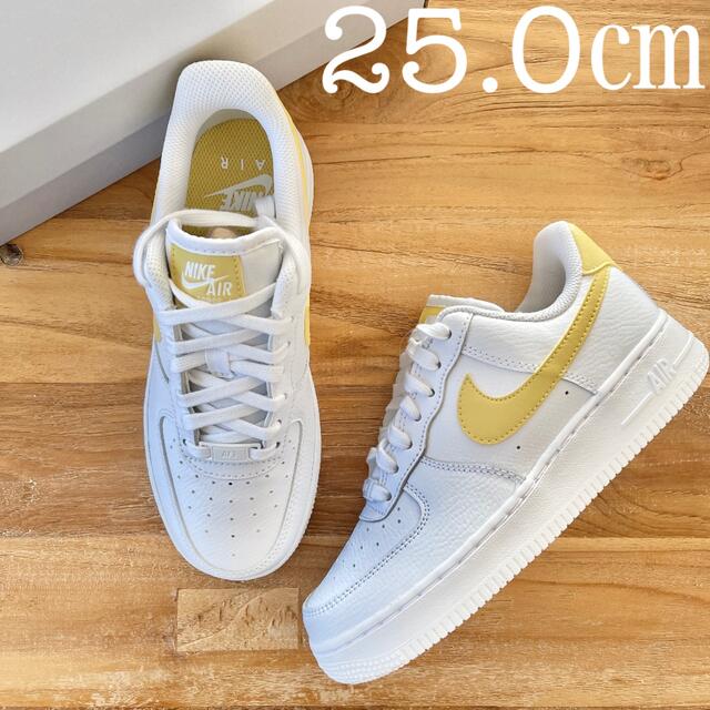 25.0㎝ NIKE エアフォース1 low 07ホワイト イエロー