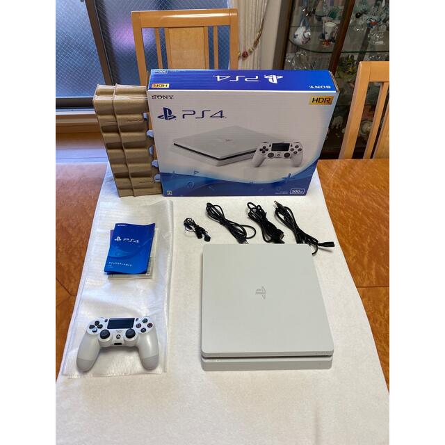 PlayStation4(プレイステーション4)のPlayStation4 美品 エンタメ/ホビーのゲームソフト/ゲーム機本体(家庭用ゲーム機本体)の商品写真