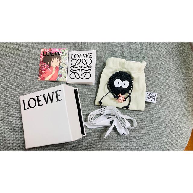 2022新商品 LOEWE - ロエベ ススワタリ チャーム スタッズ その他 ...