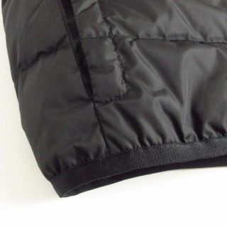Gucci グッチ ダウンベスト 40サイズ ネイビー 新作から定番まで www