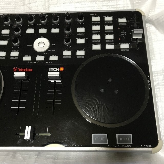 VESTAX VCI-300 ITCH/中古美品 楽器のDJ機器(PCDJ)の商品写真