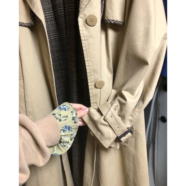 Ameri VINTAGE(アメリヴィンテージ)の15日までお取り置き中　kokoro様 レディースのジャケット/アウター(トレンチコート)の商品写真