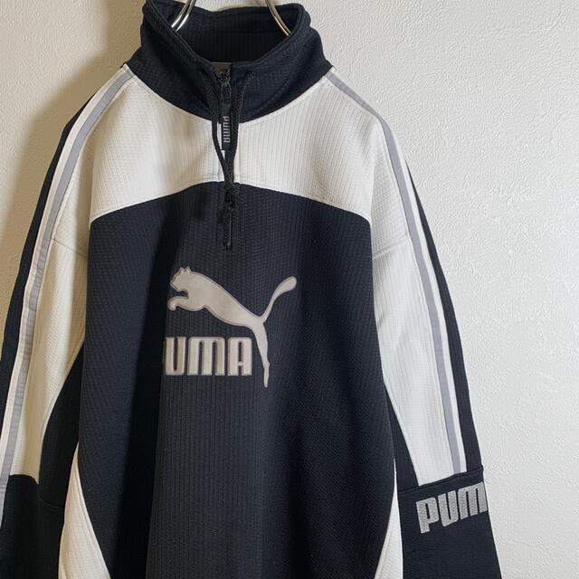 PUMA(プーマ)のプーマ　ジャージ　ハーフジップ　古着　黒　白　90s デカロゴ　ジャケット メンズのトップス(ジャージ)の商品写真