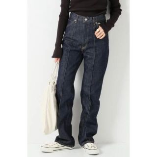 アーペーセー(A.P.C)のAURALEE HARD TWIST DENIM PIN TUCK PANTS(デニム/ジーンズ)