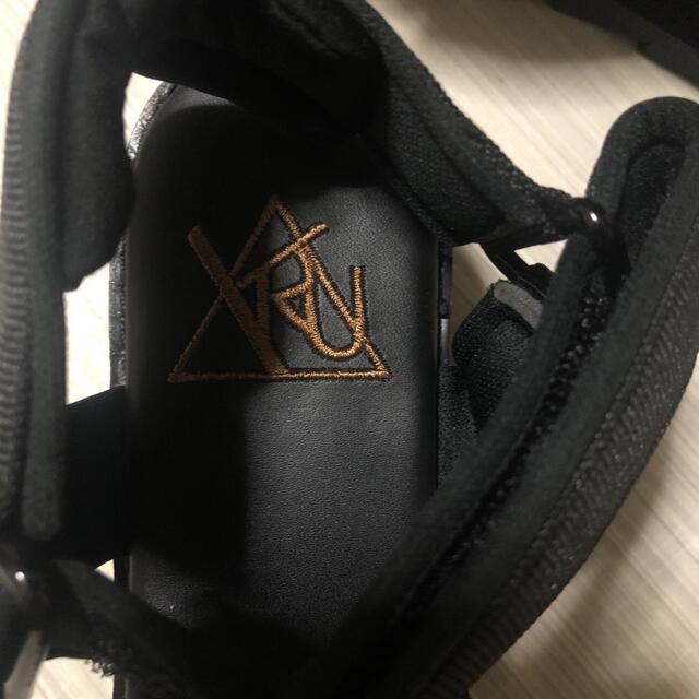 YRU(ワイアールユー)のYRU 厚底サンダル　黒　新品 レディースの靴/シューズ(サンダル)の商品写真