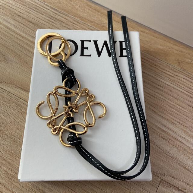 豪華 ロエベ アナグラムチャーム(LOEWE)バッグチャーム - その他 ...