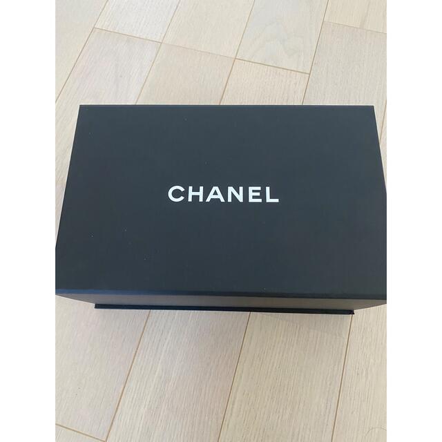 CHANEL(シャネル)のシャネル CHANEL キャビアスキン マトラッセ チェーンウォレット  レディースのバッグ(ショルダーバッグ)の商品写真