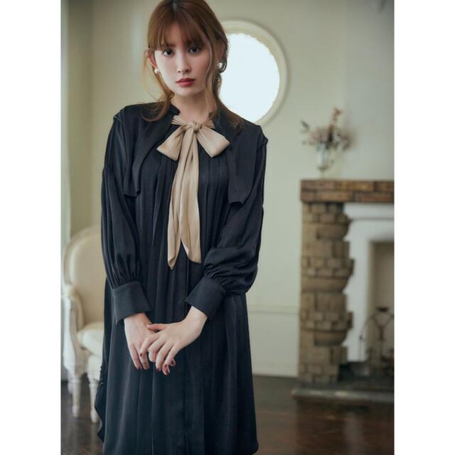 ワンピースher lip to Tie-Neck Vintage Satin Dress