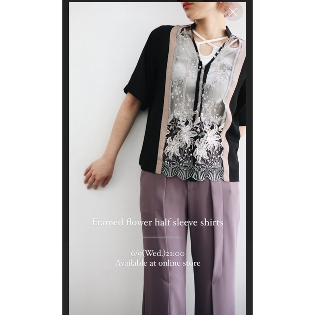 MURRAL Framed flower half sleeve shirtsの通販 by mii|ラクマ