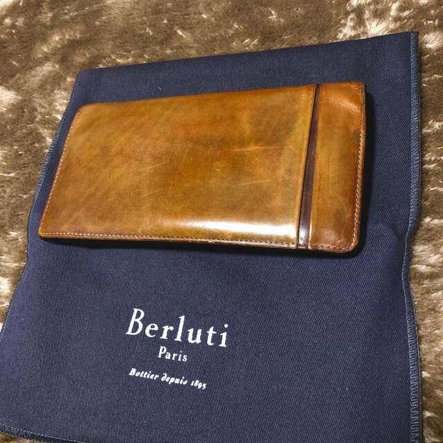 すぐ発送可能! Berluti ベルルッティ 長財布 ブラウン【参考定価14万
