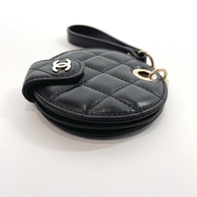 CHANEL(シャネル)のシャネル その他小物 マトラッセ ネームタグ    ブラック レディースのファッション小物(その他)の商品写真