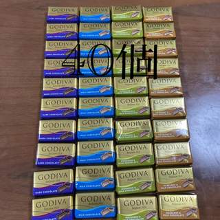 チョコレート(chocolate)のゴディバ　ナポリタン　チョコレート　40個(菓子/デザート)