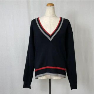 D733 used ライン Vネック サイドボタン ニット トップス セーターの