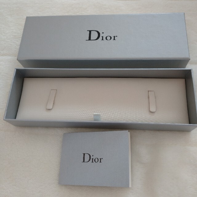 Dior ネックレス レディースのアクセサリー(ネックレス)の商品写真