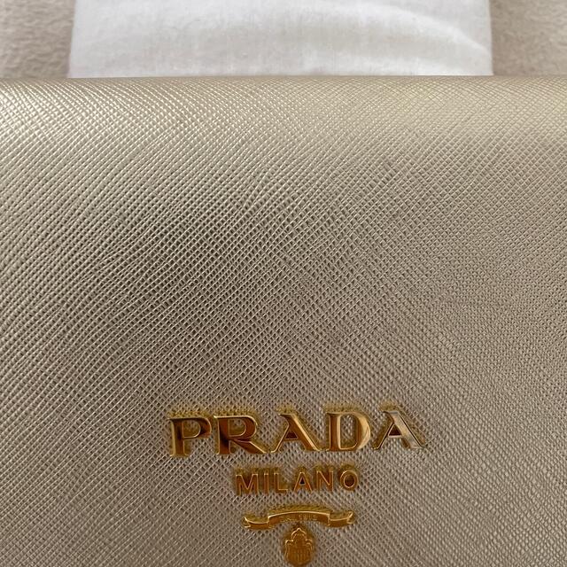 PRADA(プラダ)のプラダ　チェーンウォレット レディースのファッション小物(財布)の商品写真