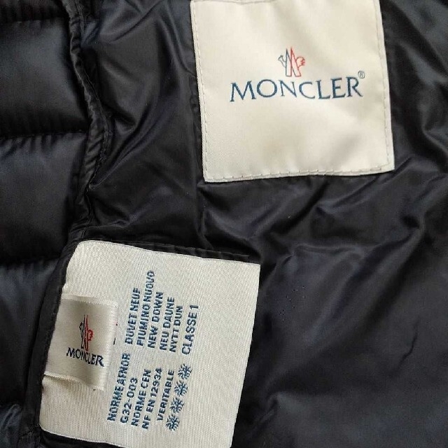 MONCLER(モンクレール)の2月13日迄の価格·モンクレール ダウンベスト レディースのジャケット/アウター(ダウンベスト)の商品写真