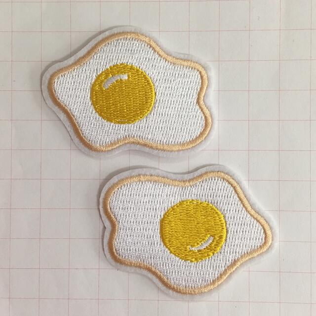 目玉焼きワッペンとカラフルボタンのブラウス 3color fu0563 | fullu