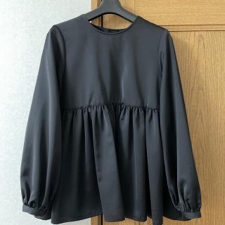 ドゥロワー(Drawer)のお値下げ中　myclozette cen.パフスリーブフレアブラウス　ブラック(シャツ/ブラウス(長袖/七分))