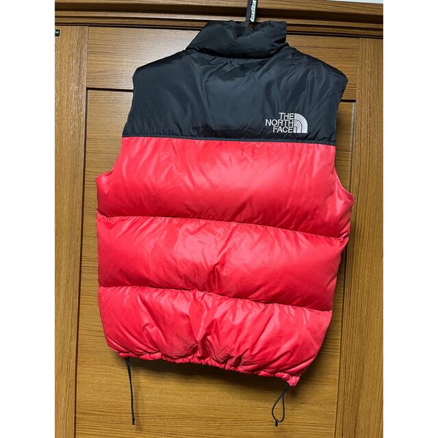 THE NORTH FACE(ザノースフェイス)のノースフェイス ダウンベスト ヌプシ　the north face メンズのジャケット/アウター(ダウンベスト)の商品写真