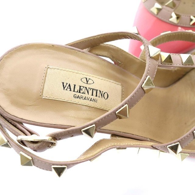 valentino garavani(ヴァレンティノガラヴァーニ)のヴァレンティノ ガラヴァーニ ロックスタッズ ストラップ サンダル 39 ピンク レディースの靴/シューズ(サンダル)の商品写真