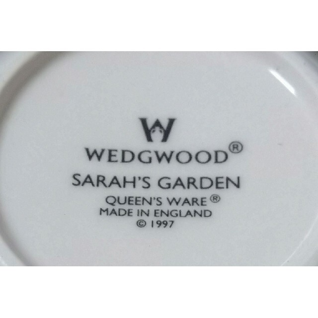 WEDGWOOD(ウェッジウッド)の【新品 未使用】２客セット！ ウエッジウッド カップ＆ソーサー インテリア/住まい/日用品のキッチン/食器(グラス/カップ)の商品写真