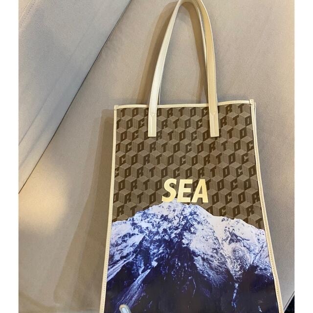 SEA(シー)のwind and sea colto moltedo 限定コラボトートバッグ レディースのバッグ(トートバッグ)の商品写真
