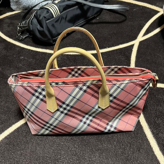 BURBERRY(バーバリー)のわんふろ様専用　バーバリー　Burberry ハンドバッグ　 レディースのバッグ(ハンドバッグ)の商品写真