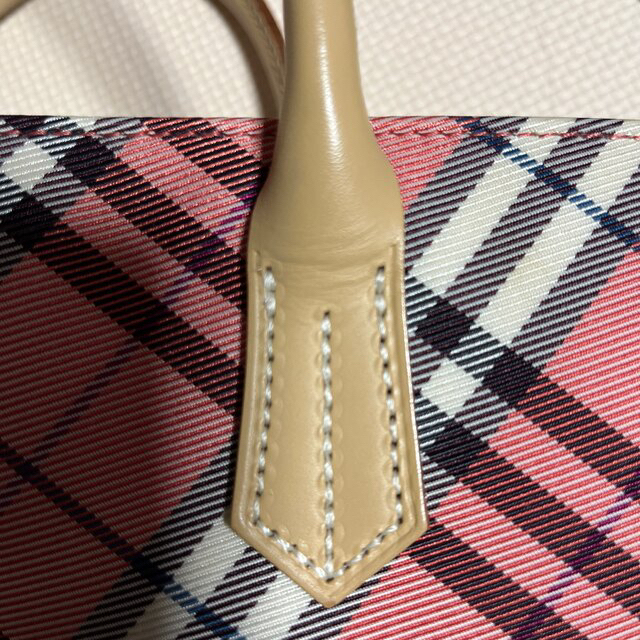 BURBERRY(バーバリー)のわんふろ様専用　バーバリー　Burberry ハンドバッグ　 レディースのバッグ(ハンドバッグ)の商品写真