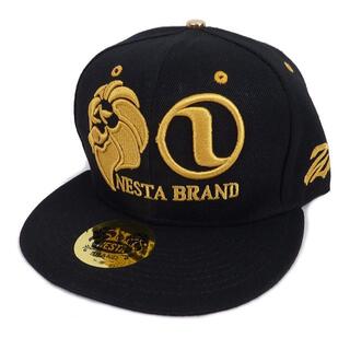 ネスタブランド(NESTA BRAND)のネスタブランド ライオンロゴ スナップバックキャップ ブラック/ゴールド(キャップ)