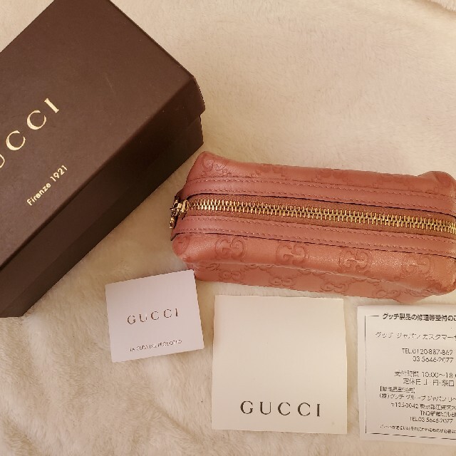 Gucci(グッチ)のGUCCIポーチ レディースのファッション小物(ポーチ)の商品写真