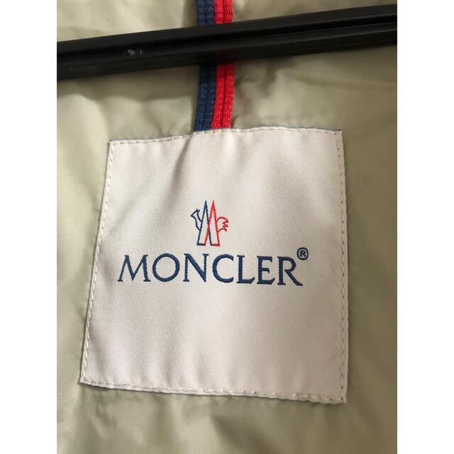 美品　モンクレール　topaz 希少サイズ5 ライトグレー　 moncler レディースのジャケット/アウター(スプリングコート)の商品写真