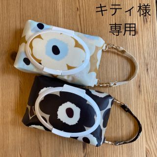 マリメッコ(marimekko)のキティ様専用　ウェットティッシュポーチ　マリメッコ(ポーチ)