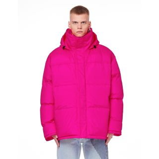 バレンシアガ(Balenciaga)のVETEMENTS Puffer Jacket Fluo Pink ダウン(ダウンジャケット)