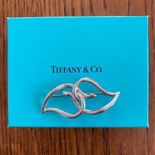 ティファニー(Tiffany & Co.)のティファニー ブローチ リーフ　ビンテージ(ブローチ/コサージュ)