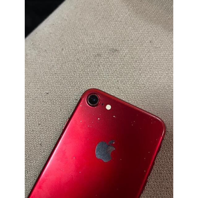 Apple(アップル)のiPhone 7 Red 128 GB Softbank スマホ/家電/カメラのスマートフォン/携帯電話(スマートフォン本体)の商品写真