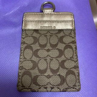 コーチ(COACH)のCOACH リング付きパスケース　定期入れ(名刺入れ/定期入れ)