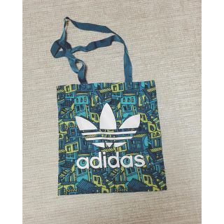 アディダス(adidas)のadidas💚ナイロンバック(トートバッグ)