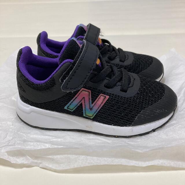 New Balance(ニューバランス)のニューバランス　靴　シューズ　キッズ キッズ/ベビー/マタニティのキッズ靴/シューズ(15cm~)(スニーカー)の商品写真