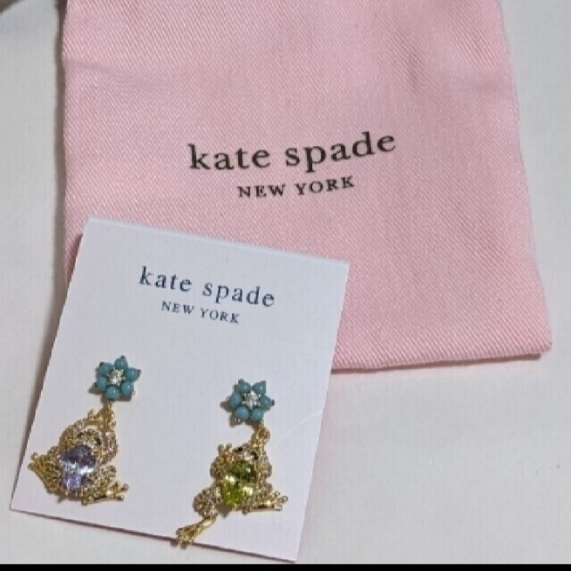 kate spade new york(ケイトスペードニューヨーク)のLisa様【新品】kate spade ケイトスペード ピアス 2点 レディースのアクセサリー(ピアス)の商品写真