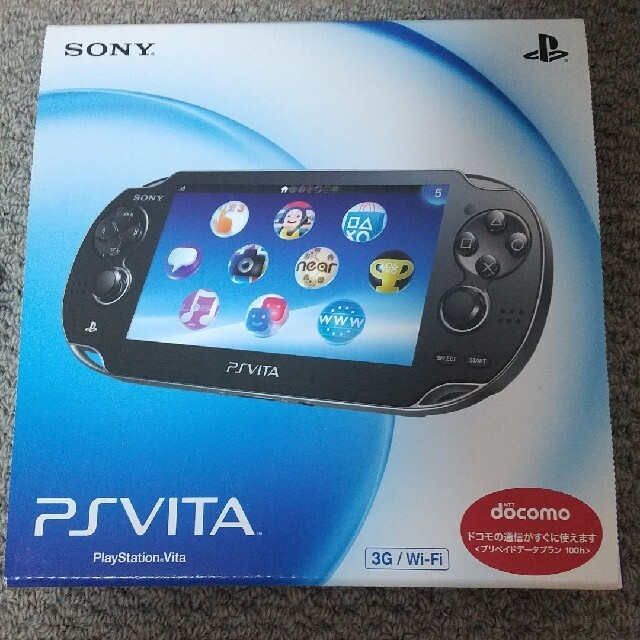 PlayStation Vita(プレイステーションヴィータ)の❮すもも様専用❯ PlayStation®Vita 3G/Wi-Fi 初回限定版 エンタメ/ホビーのゲームソフト/ゲーム機本体(携帯用ゲーム機本体)の商品写真