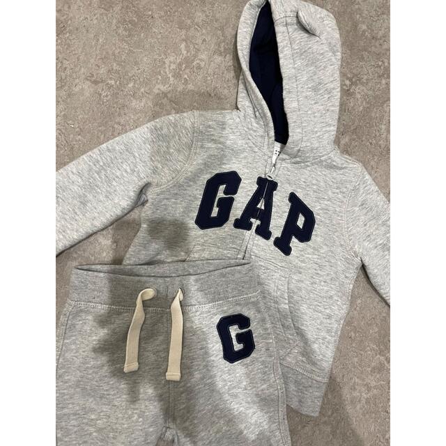 GAP(ギャップ)のGAPベビー　セットアップ キッズ/ベビー/マタニティのベビー服(~85cm)(トレーナー)の商品写真