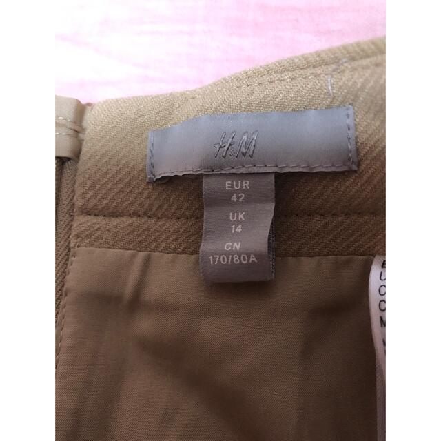 H&M(エイチアンドエム)のスカート　H&M ベージュ　仕事　冬　ウール　ひざ丈　ミニ レディースのスカート(ひざ丈スカート)の商品写真