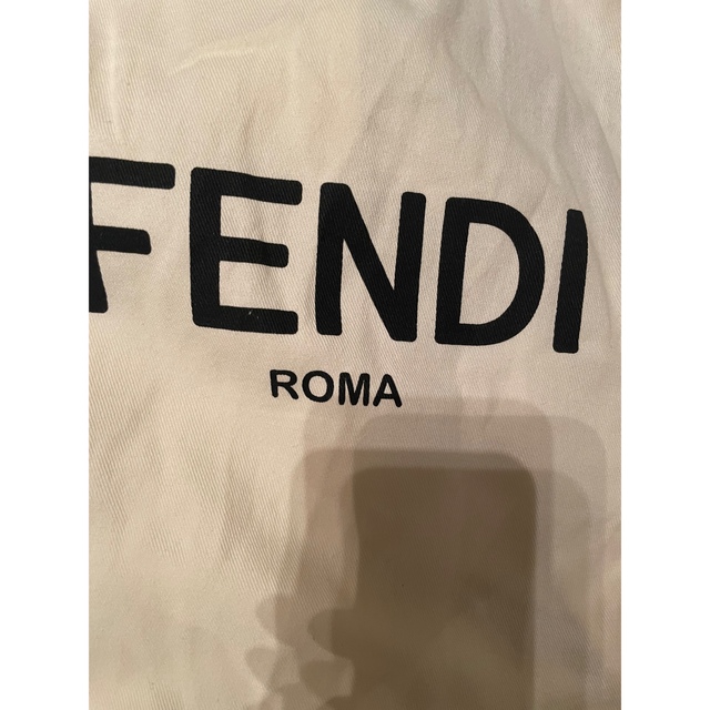 FENDI(フェンディ)のFENDI コート レディースのジャケット/アウター(毛皮/ファーコート)の商品写真