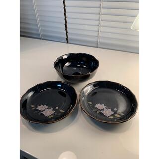 レトロ　　　　皿　　と　　小鉢　（黒）(食器)