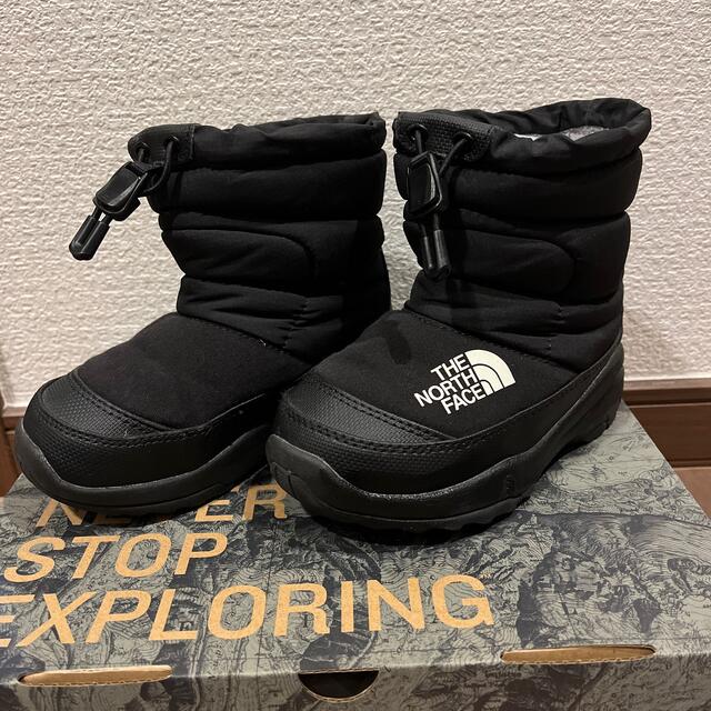 THE NORTH FACE(ザノースフェイス)のノースフェイス スノーブーツ ジュニア ヌプシブーティーVI  キッズ/ベビー/マタニティのキッズ靴/シューズ(15cm~)(ブーツ)の商品写真